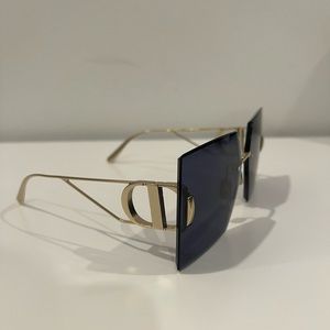 Dior 30Montaigne S7U